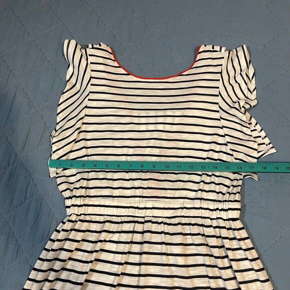 THML Striped Short Sleeve Dress Size Large - Picture 5 of 6